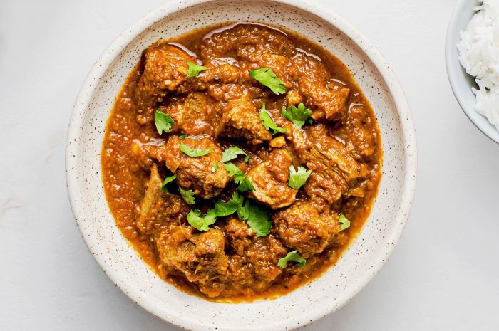 How to cook mutton curry in bengali style